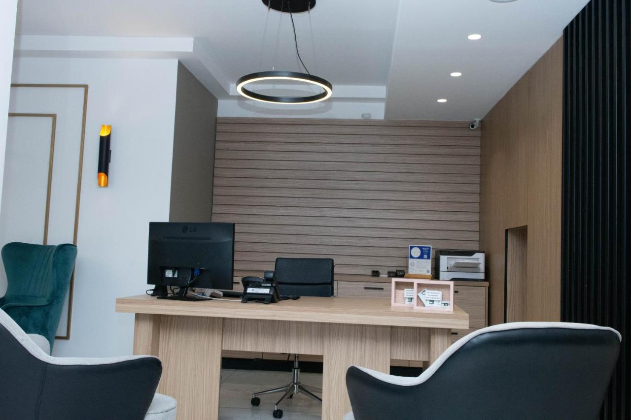 Leto Boutique Hotel Agrinio Ngoại thất bức ảnh