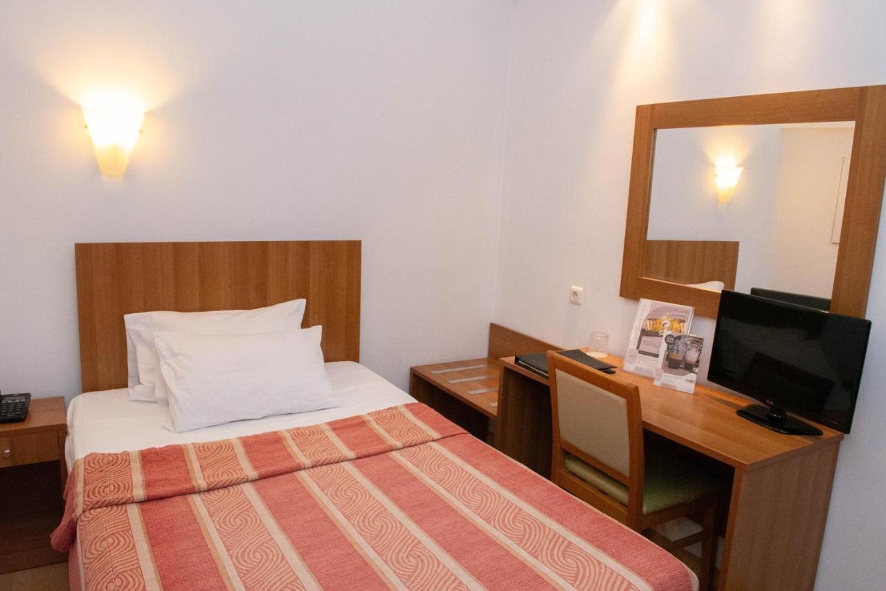 Leto Boutique Hotel Agrinio Ngoại thất bức ảnh