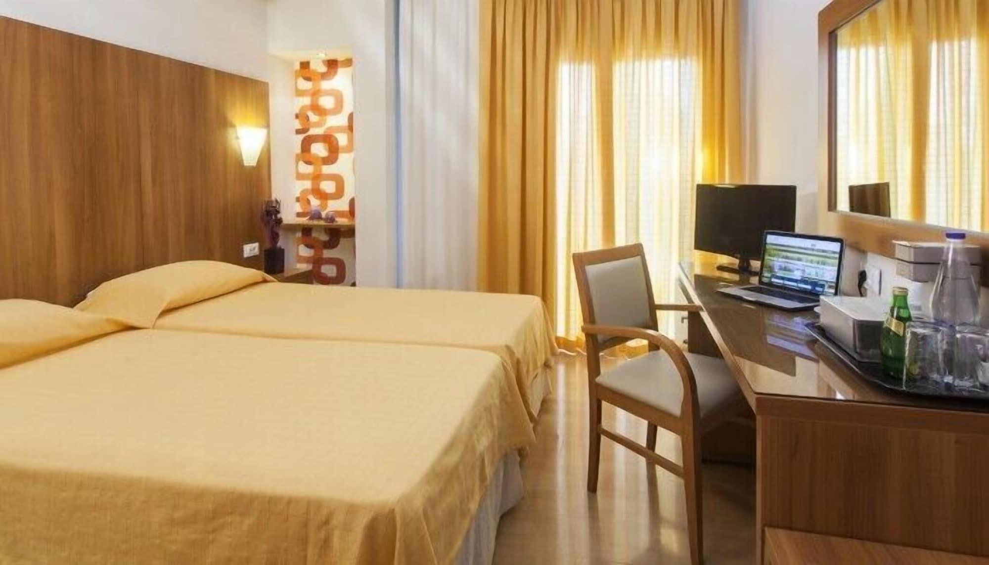 Leto Boutique Hotel Agrinio Ngoại thất bức ảnh