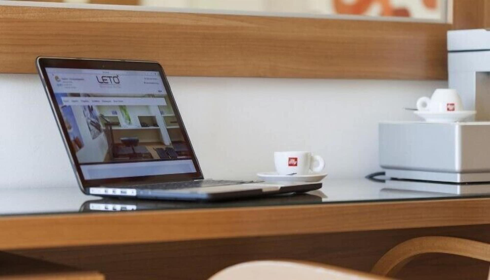 Leto Boutique Hotel Agrinio Ngoại thất bức ảnh