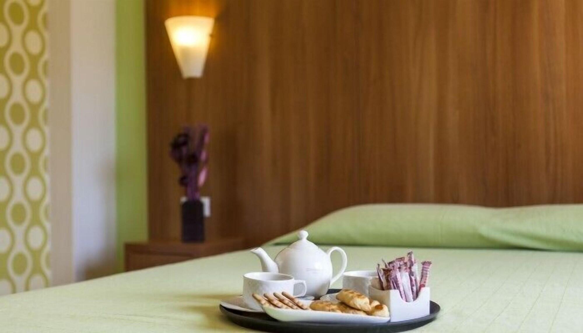 Leto Boutique Hotel Agrinio Ngoại thất bức ảnh